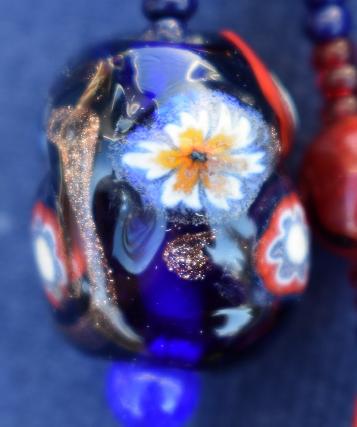handmade glass bead with sunflower